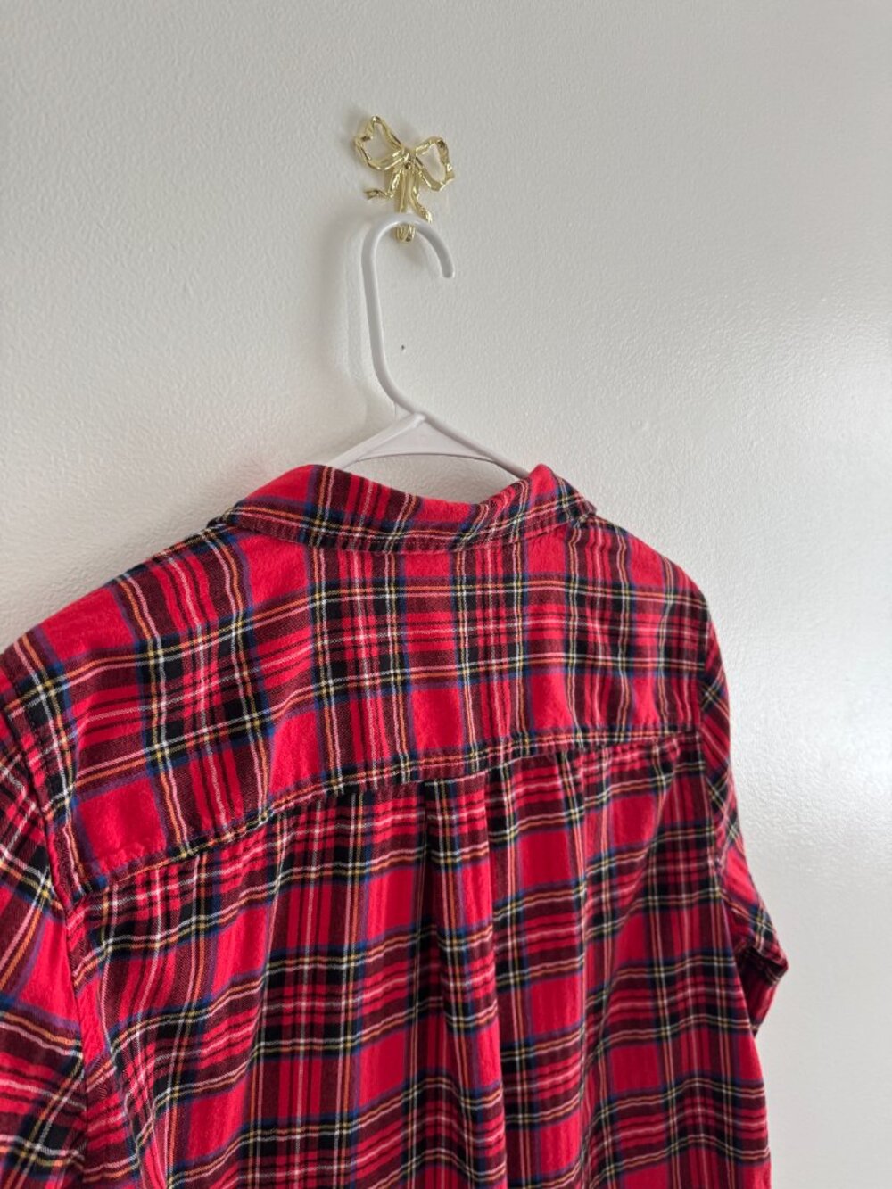 St Johns Bay Button Down Womens XL Red Tartan Relaxed Fit Flannel Soft - Picture 4 of 9
